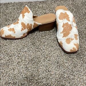 Stylish Cow Print Mules